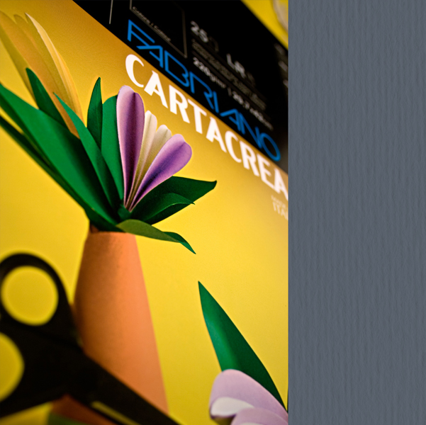  Cartoncino CartaCrea - 35 x 50 cm - 220 gr - ferro - Fabriano - blister 10 fogli 