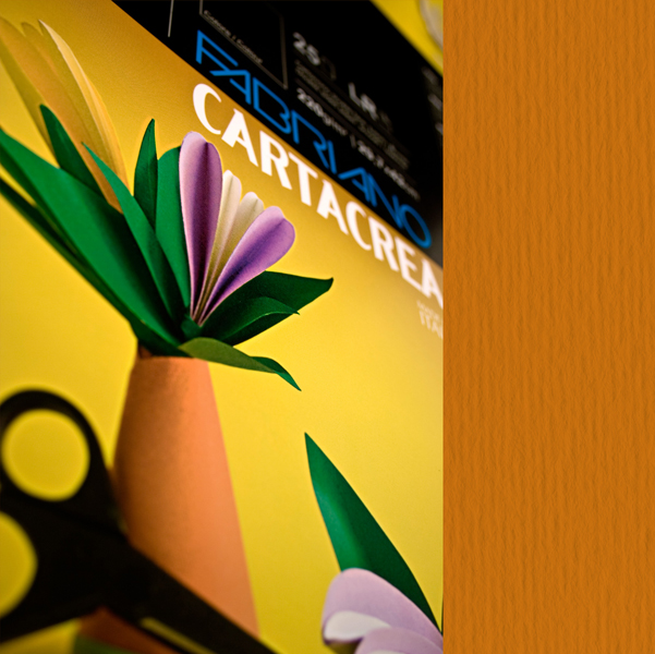  Cartoncino CartaCrea - 35 x 50 cm - 220 gr - terra bruciata - Fabriano - blister 10 fogli 