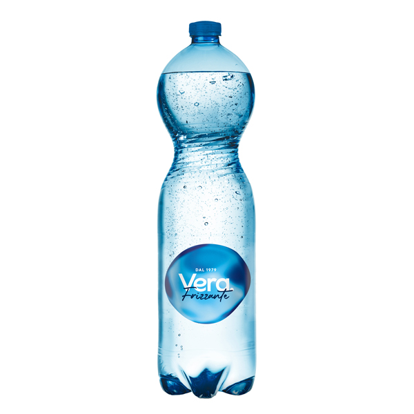  Acqua frizzante - PET - bottiglia da 1,5 L - Vera 