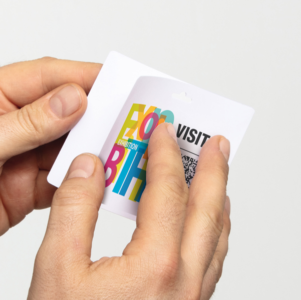  Portanome su foglio A4 - 97 x 86 mm - 120 gr - Durable - conf. 100 fogli 