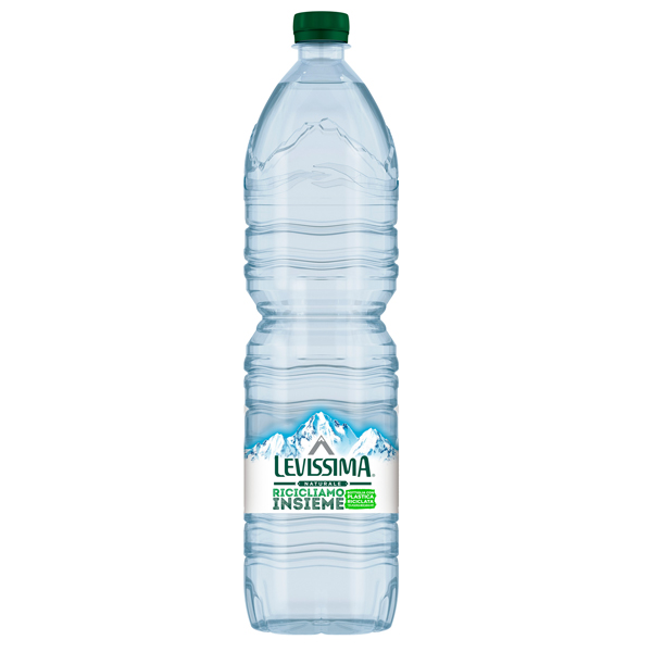  Acqua naturale - 1,5 L - bottiglia 45% RPET - Levissima 